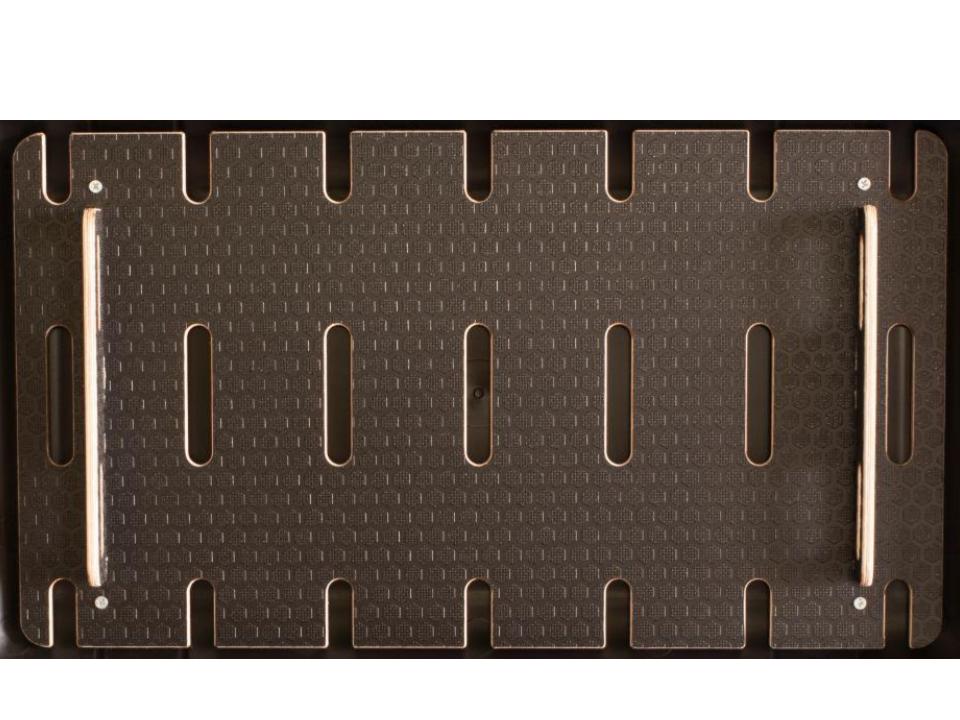 1610 Slotted lid board with braces.