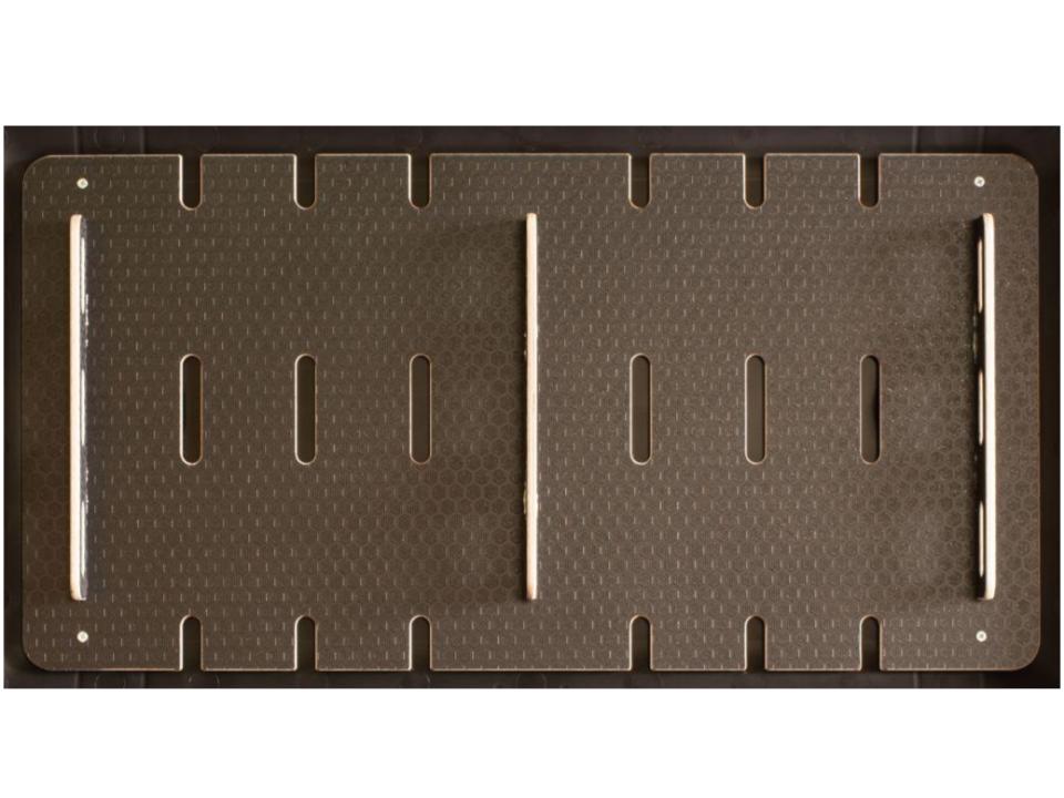 1615 Slotted lid board with braces.