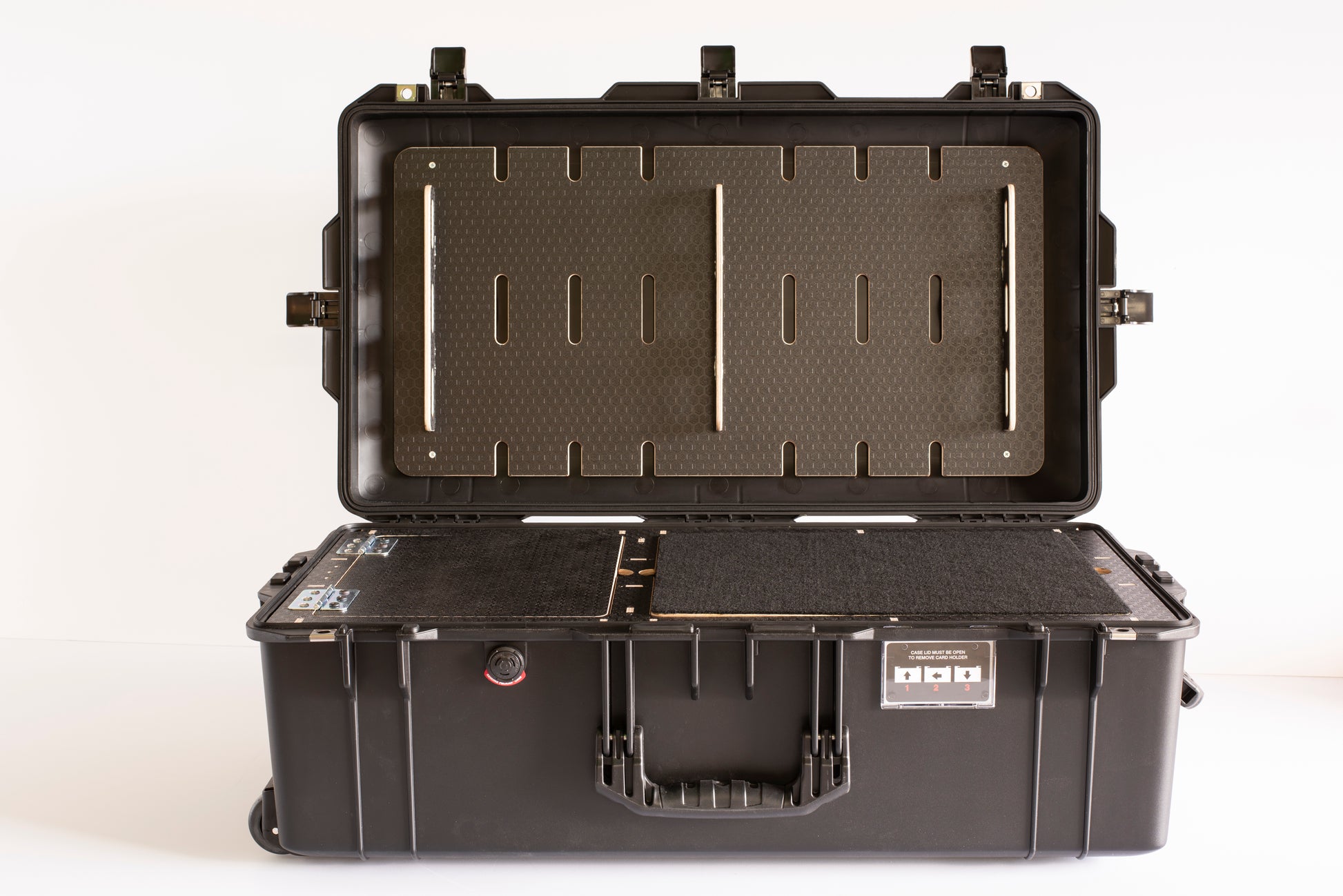 1615 Slotted lid board with braces.