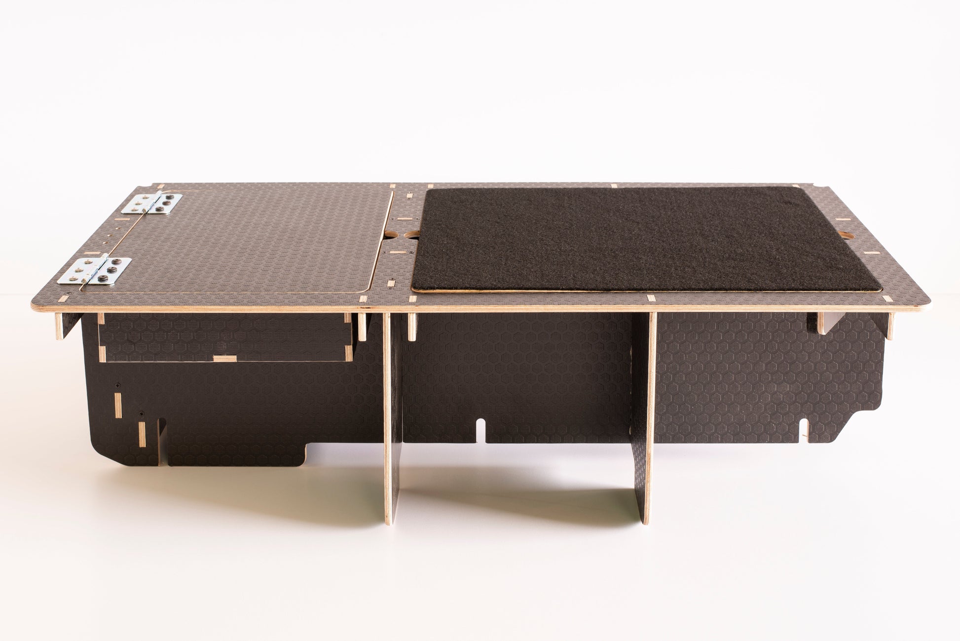 1595 Tech Bench insert (medium)