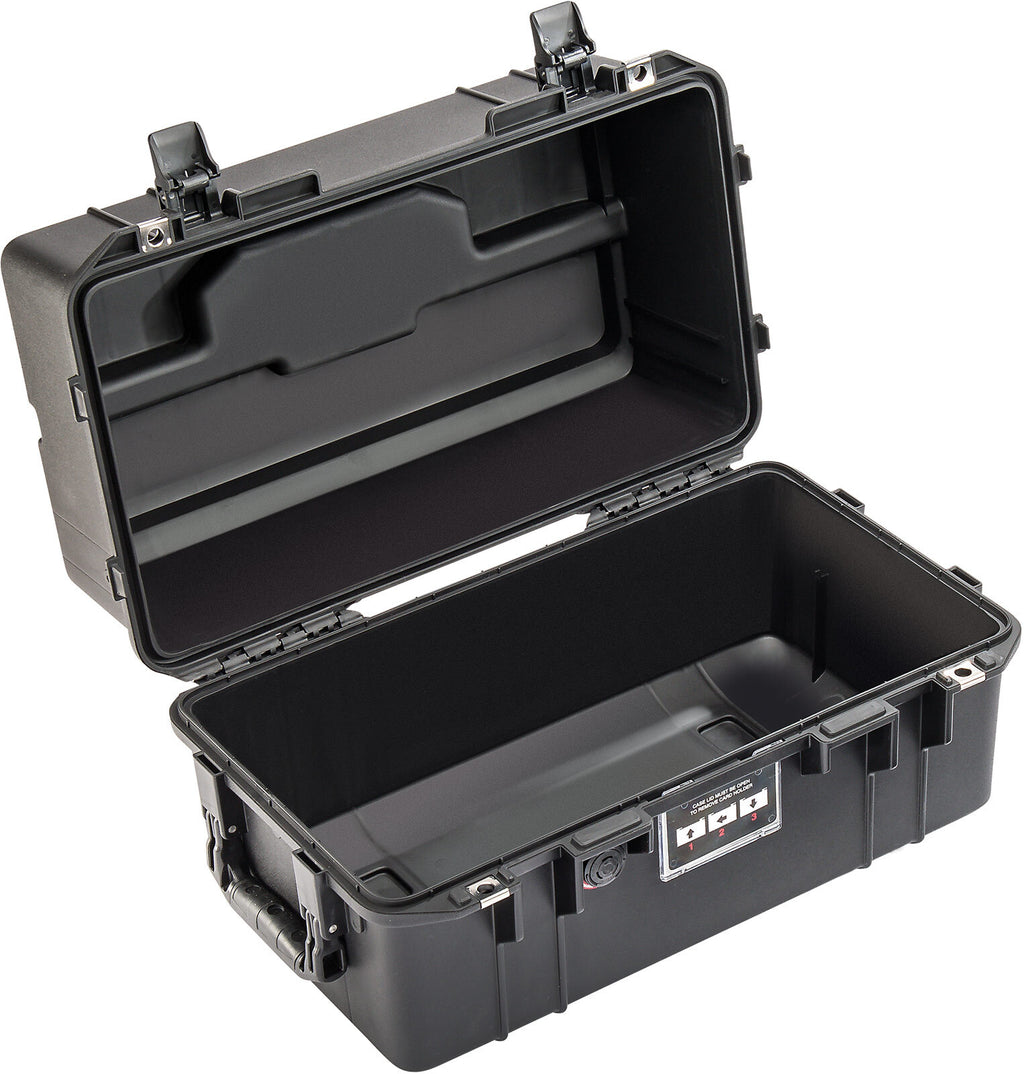 Pelican™ 1465 Air Case